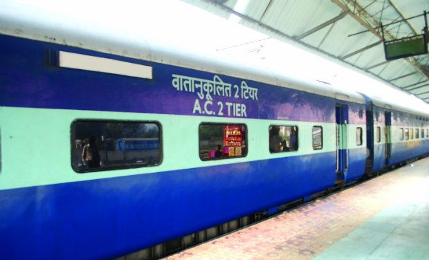 കനത്ത ചൂട്​: ട്രെയിനുകളിൽ  എ.സി ടിക്കറ്റിന്​ വൻ ഡിമാൻഡ്​